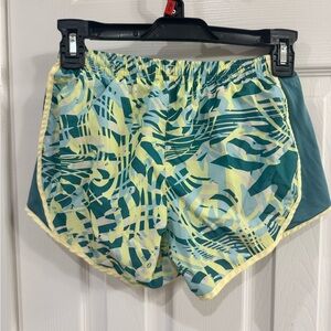 Patterned Girl Nike running Shorts
